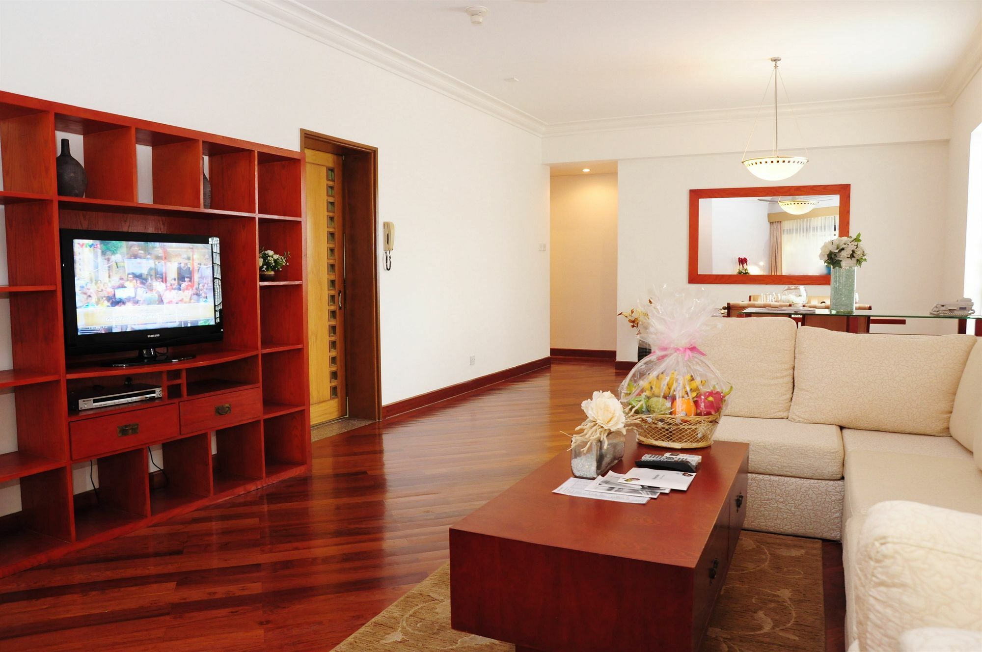 Khách sạn hẻo lánh Riverside Serviced 4*